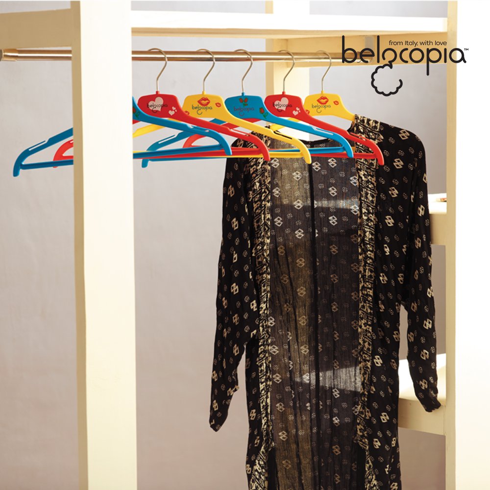 Belocopia-Inlove-6-Piece-Plastic-Hanger-1